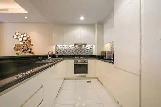 Luxurious One Bedroom Apartment Dubai