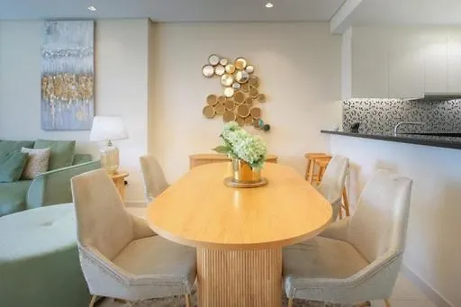 Luxurious One Bedroom Apartment Dubai